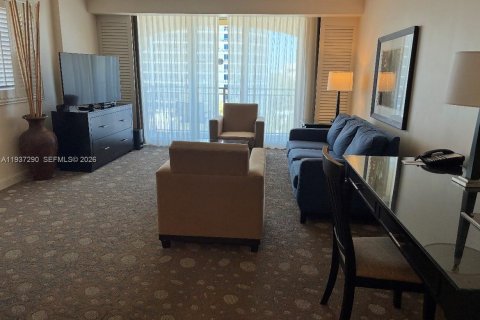 Hotel in Fort Lauderdale, Florida 1 bedroom, 91.97 sq.m. № 2089262 - photo 23