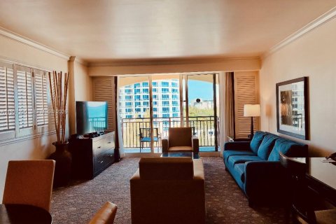 Hotel in Fort Lauderdale, Florida 1 bedroom, 91.97 sq.m. № 2089262 - photo 22