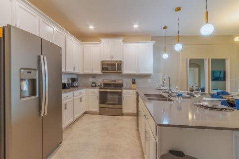 Condominio en venta en Davenport, Florida, 3 dormitorios, 166.02 m2 № 1904299 - foto 10