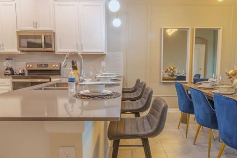 Condominio en venta en Davenport, Florida, 3 dormitorios, 166.02 m2 № 1904299 - foto 12