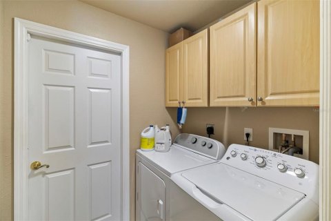 House in North Port, Florida 3 bedrooms, 154.87 sq.m. № 1622651 - photo 25
