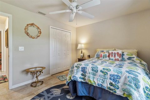 House in North Port, Florida 3 bedrooms, 154.87 sq.m. № 1622651 - photo 21