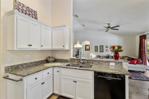 House in North Port, Florida 3 bedrooms, 154.87 sq.m. № 1622651 - photo 11