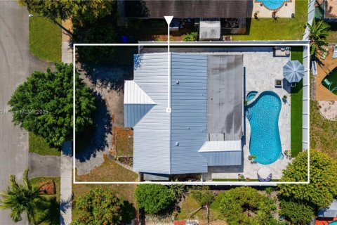 Casa en venta en North Lauderdale, Florida, 3 dormitorios, 125.42 m2 № 1923071 - foto 10