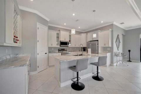 Villa ou maison à vendre à Sarasota, Floride: 3 chambres, 224.92 m2 № 2413740 - photo 23