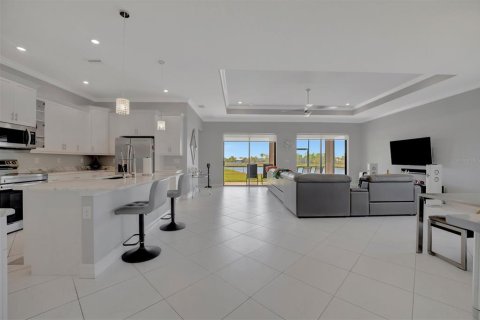 Villa ou maison à vendre à Sarasota, Floride: 3 chambres, 224.92 m2 № 2413740 - photo 9