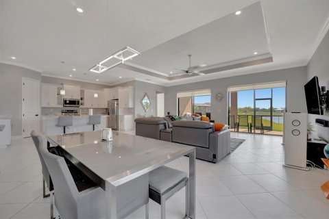 Villa ou maison à vendre à Sarasota, Floride: 3 chambres, 224.92 m2 № 2413740 - photo 13