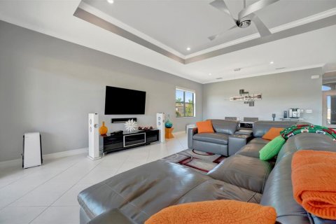 Villa ou maison à vendre à Sarasota, Floride: 3 chambres, 224.92 m2 № 2413740 - photo 19