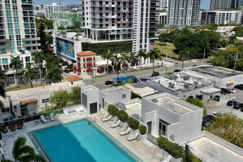 Condo in Miami, Florida, 1 bedroom  № 2168421 - photo 13