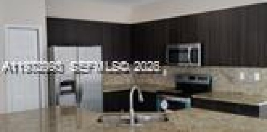 Таунхаус в Майами, Флорида 3 спальни, 164.99м2 № 2044630