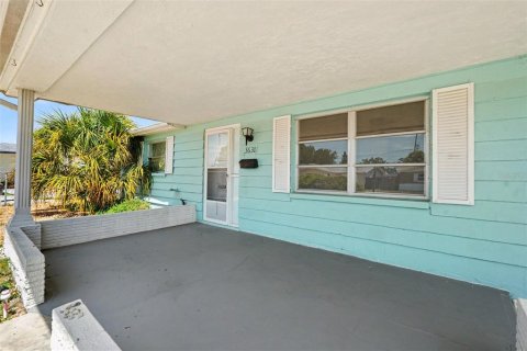 Villa ou maison à vendre à Holiday, Floride: 3 chambres, 91.04 m2 № 2308891 - photo 3