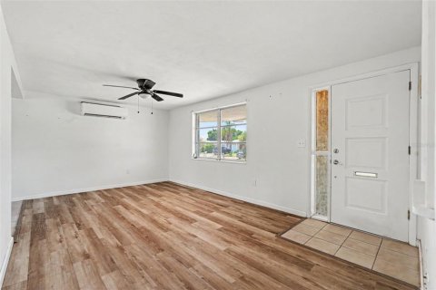 Villa ou maison à vendre à Holiday, Floride: 3 chambres, 91.04 m2 № 2308891 - photo 5