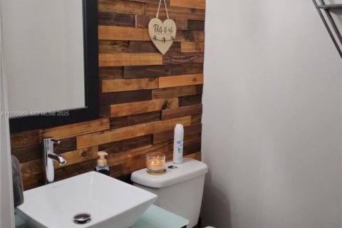 Villa ou maison à vendre à Pembroke Pines, Floride: 4 chambres, 191.56 m2 № 1989365 - photo 20