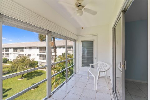 Condominio en venta en Pompano Beach, Florida, 2 dormitorios, 92.16 m2 № 2081865 - foto 21