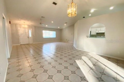 Casa en alquiler en Palm Coast, Florida, 3 dormitorios, 166.39 m2 № 1801317 - foto 5