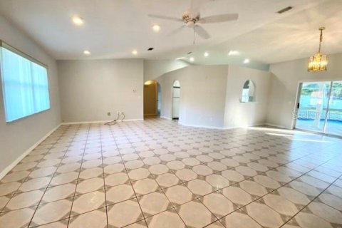 Casa en alquiler en Palm Coast, Florida, 3 dormitorios, 166.39 m2 № 1801317 - foto 4