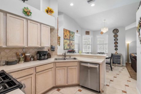Villa ou maison à vendre à Lutz, Floride: 3 chambres, 161.09 m2 № 1919172 - photo 6