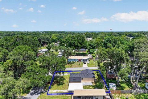 Casa en venta en Fruitland Park, Florida, 3 dormitorios, 156.17 m2 № 2199385 - foto 5