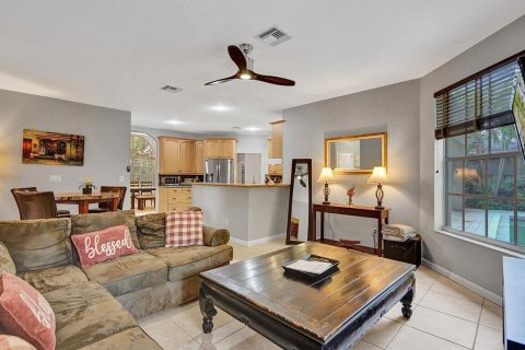 Casa en venta en Fort Lauderdale, Florida, 4 dormitorios, 198.9 m2 № 2083198 - foto 8