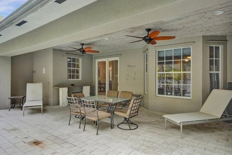 Casa en venta en Fort Lauderdale, Florida, 4 dormitorios, 198.9 m2 № 2083198 - foto 14