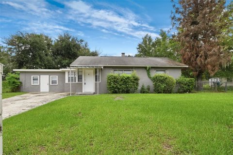 House in Orlando, Florida 3 bedrooms, 171.4 sq.m. № 2419186
