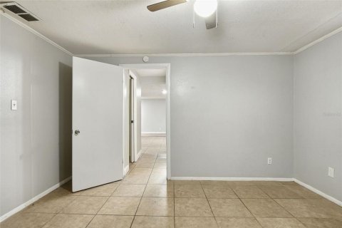 House in Orlando, Florida 3 bedrooms, 171.4 sq.m. № 2419186 - photo 18
