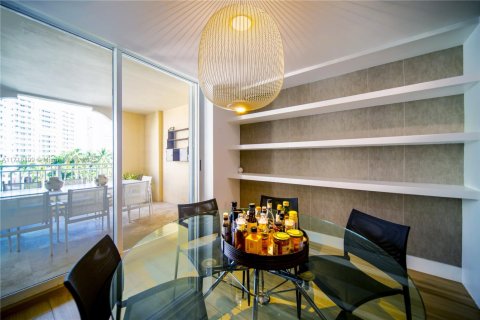 Condo in Key Biscayne, Florida, 3 bedrooms  № 1865754 - photo 14