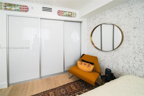 Condo in Key Biscayne, Florida, 3 bedrooms  № 1865754 - photo 26