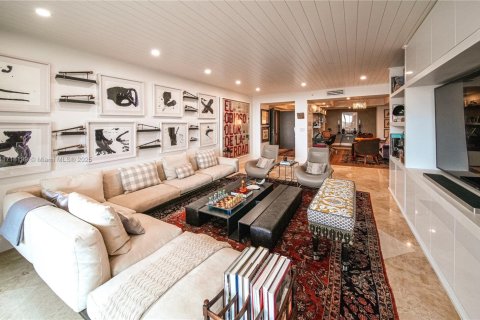 Condo in Key Biscayne, Florida, 3 bedrooms  № 1865754 - photo 2