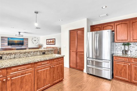 Villa ou maison à vendre à Miramar, Floride: 5 chambres, 313.82 m2 № 2084865 - photo 11