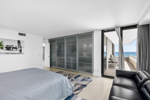 Condominio en venta en Riviera Beach, Florida, 2 dormitorios, 133.31 m2 № 2146780 - foto 13