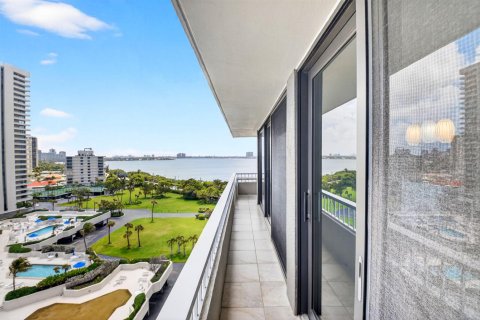 Condominio en venta en Riviera Beach, Florida, 2 dormitorios, 133.31 m2 № 2146780 - foto 27