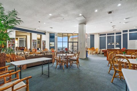 Condominio en venta en Saint Petersburg, Florida, 2 dormitorios, 106.84 m2 № 2222414 - foto 21