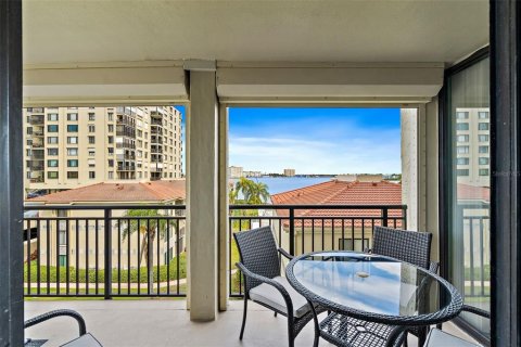Condominio en venta en Saint Petersburg, Florida, 2 dormitorios, 106.84 m2 № 2222414 - foto 15