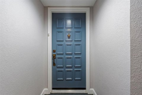 Condominio en venta en Saint Petersburg, Florida, 2 dormitorios, 106.84 m2 № 2222414 - foto 3