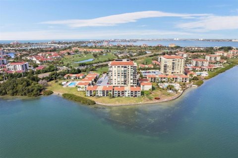 Condominio en venta en Saint Petersburg, Florida, 2 dormitorios, 106.84 m2 № 2222414 - foto 30