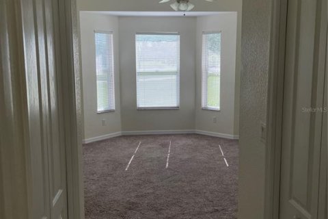 Villa ou maison à louer à Bradenton, Floride: 2 chambres, 123.37 m2 № 2145108 - photo 11