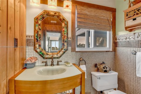 Casa en venta en Big Pine Key, Florida, 3 dormitorios, 155.52 m2 № 1951379 - foto 26