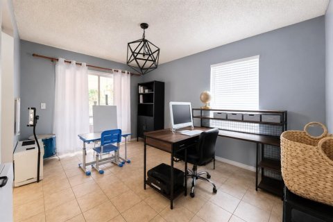 Casa en venta en Orlando, Florida, 3 dormitorios, 117.34 m2 № 2208121 - foto 11