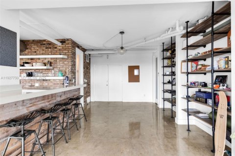 Copropriété à vendre à Miami, Floride: 4 chambres, 295.34 m2 № 1988239 - photo 16