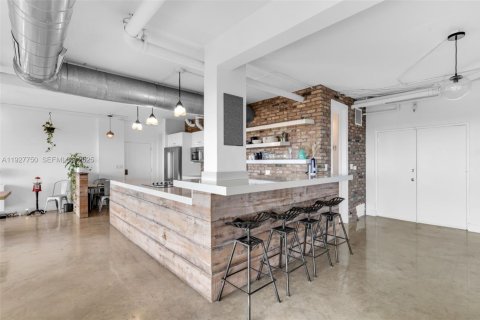 Copropriété à vendre à Miami, Floride: 4 chambres, 295.34 m2 № 1988239 - photo 15