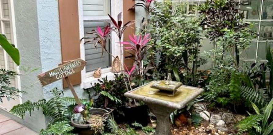 Villa ou maison à Anna Maria, Floride 2 chambres, 110.18 m2 № 1412422