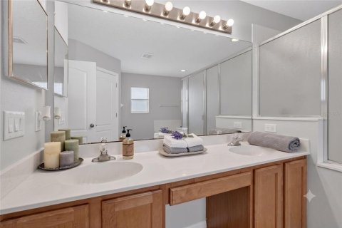 Casa en venta en Orlando, Florida, 4 dormitorios, 251.77 m2 № 2238063 - foto 20