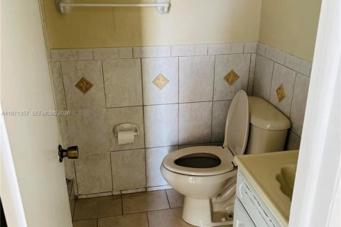 Condominio en venta en Miami, Florida, 2 dormitorios, 73.67 m2 № 2032255 - foto 6