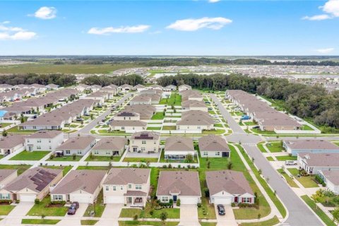 Casa en venta en Kissimmee, Florida, 4 dormitorios, 171.5 m2 № 2286965 - foto 25