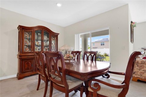 Casa en venta en Kissimmee, Florida, 4 dormitorios, 171.5 m2 № 2286965 - foto 5