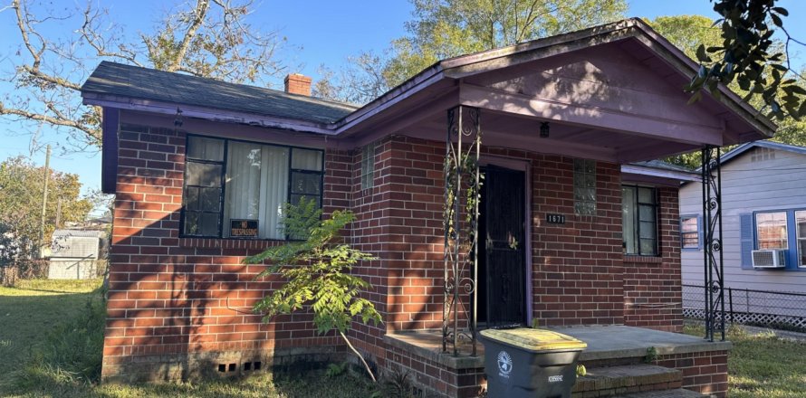 House in Jacksonville, Florida 2 bedrooms, 91.23 sq.m. № 863070