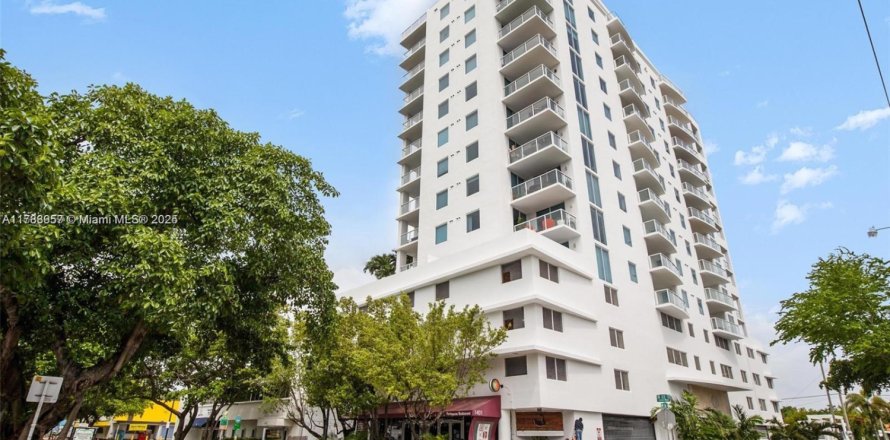 Condo à Miami, Floride, 1 chambre № 1736003