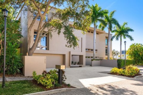 House in Sarasota, Florida 4 bedrooms, 504.27 sq.m. № 2092195