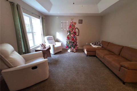 House in Summerfield, Florida 3 bedrooms, 179.67 sq.m. № 2299741 - photo 6
